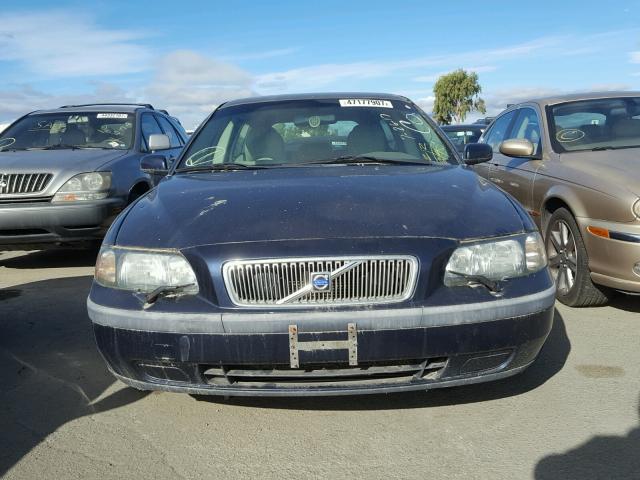 YV1SW61T442350416 - 2004 VOLVO V70 BLUE photo 9