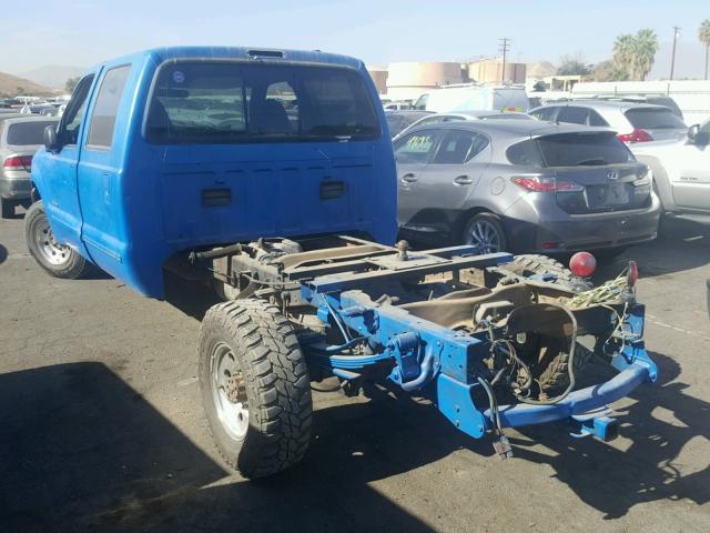 1FTSW30F1XEA08733 - 1999 FORD F350 SRW S BLUE photo 3