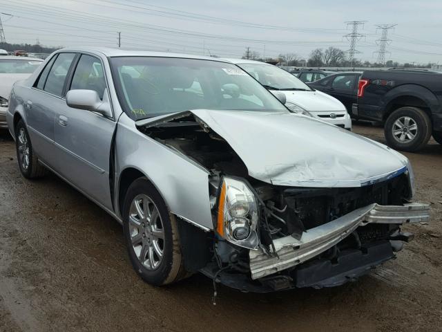 1G6KD57YX9U140412 - 2009 CADILLAC DTS SILVER photo 1