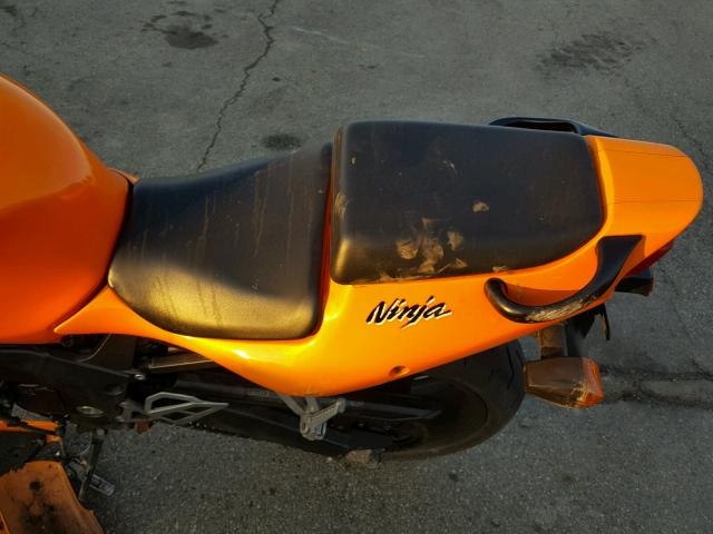 JKAZXDP1X3A062765 - 2003 KAWASAKI ZX750 P ORANGE photo 6