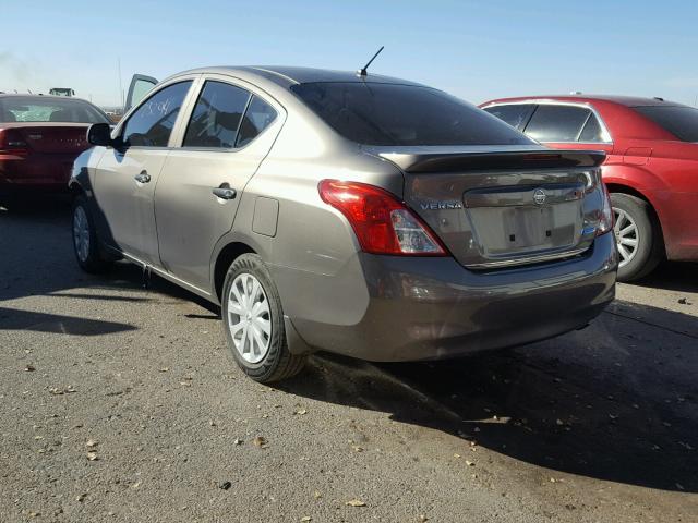 3N1CN7AP6EL877107 - 2014 NISSAN VERSA S BROWN photo 3