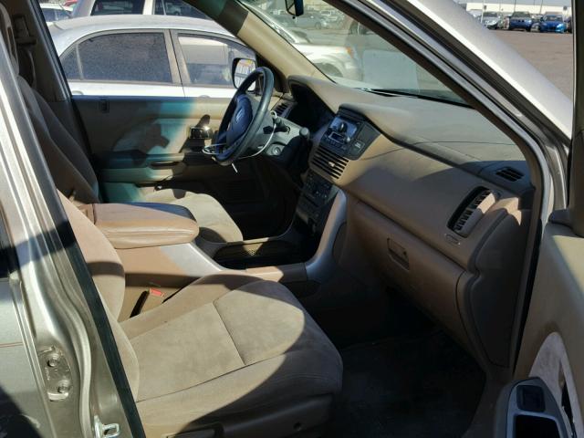 5FNYF18455B027167 - 2005 HONDA PILOT EX GOLD photo 5