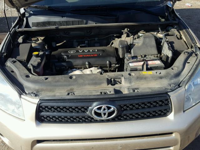 JTMBD33VX85185033 - 2008 TOYOTA RAV4 TAN photo 7