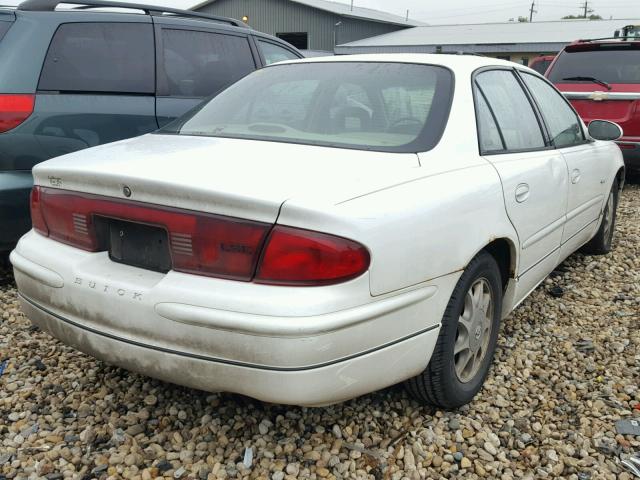 2G4WB52KXX1532480 - 1999 BUICK REGAL LS WHITE photo 4