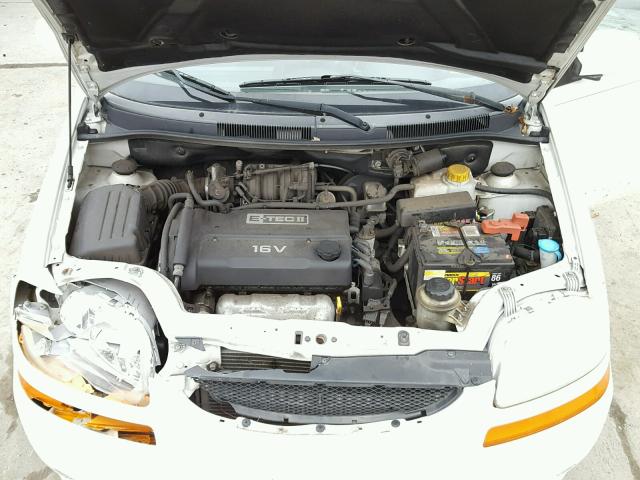 KL1TJ62624B258133 - 2004 CHEVROLET AVEO LS WHITE photo 7