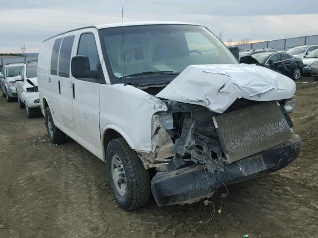 1GCGG25C681127480 - 2008 CHEVROLET EXPRESS G2 WHITE photo 1