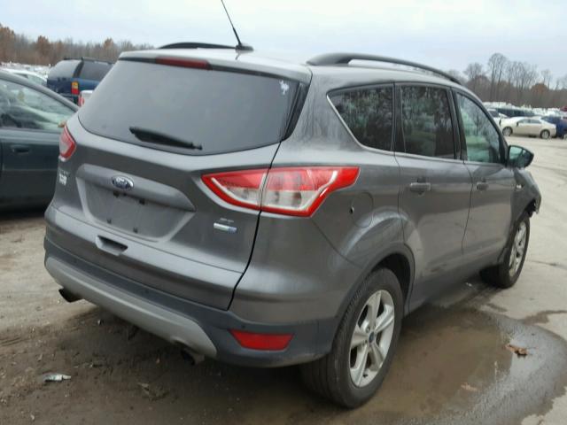 1FMCU9GX0EUC65876 - 2014 FORD ESCAPE SE GRAY photo 4