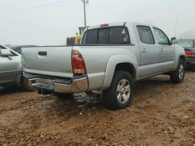 3TMJU62N37M042545 - 2007 TOYOTA TACOMA DOU SILVER photo 4