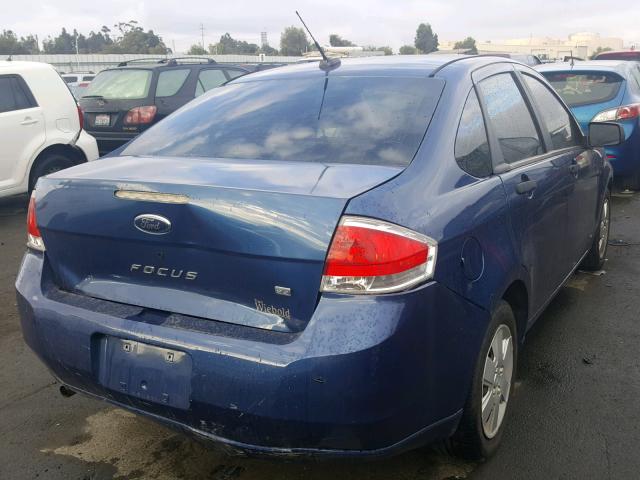 1FAHP34N98W288038 - 2008 FORD FOCUS S/SE BLUE photo 4