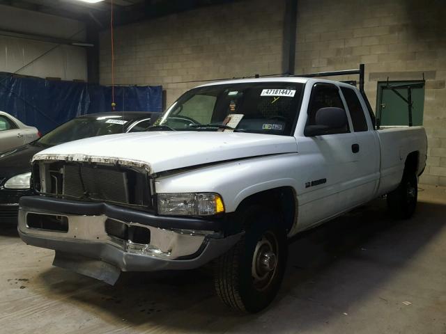 3B7KC23Z02M290293 - 2002 DODGE RAM 2500 WHITE photo 2