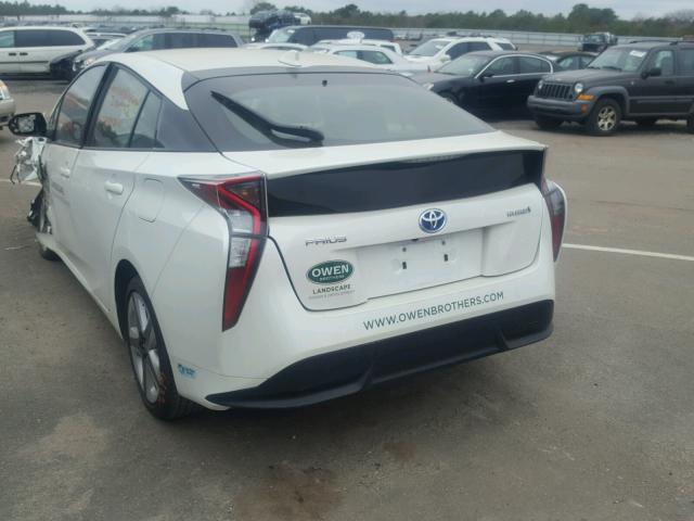 JTDKARFU0H3030629 - 2017 TOYOTA PRIUS WHITE photo 3