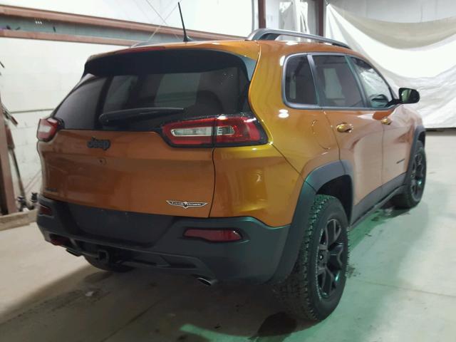 1C4PJMBS4GW235512 - 2016 JEEP CHEROKEE T ORANGE photo 4