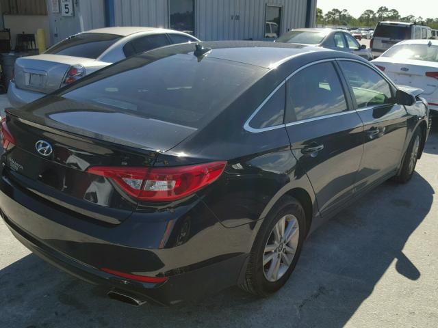 5NPE24AF5HH497071 - 2017 HYUNDAI SONATA SE BLACK photo 4