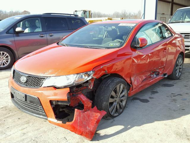 KNAFW6A39B5385145 - 2011 KIA FORTE SX RED photo 2