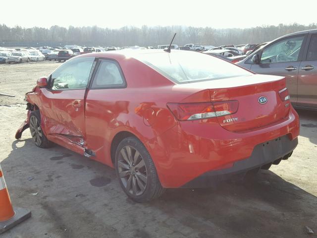 KNAFW6A39B5385145 - 2011 KIA FORTE SX RED photo 3