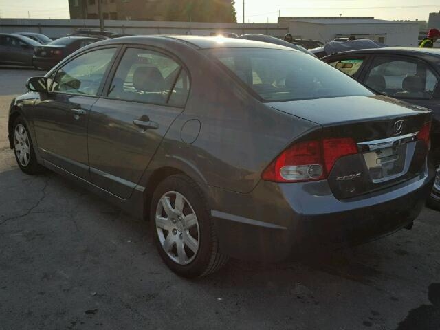 2HGFA1F53AH530350 - 2010 HONDA CIVIC LX GRAY photo 3