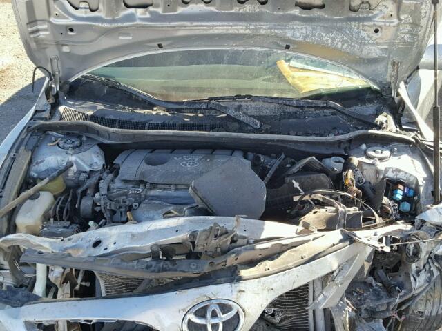 4T1BF3EK1AU038023 - 2010 TOYOTA CAMRY BASE SILVER photo 7