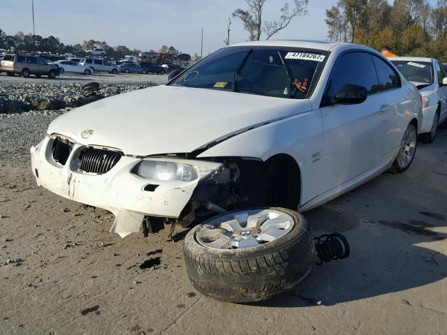 WBAKG1C58BE617487 - 2011 BMW 335 IS WHITE photo 2