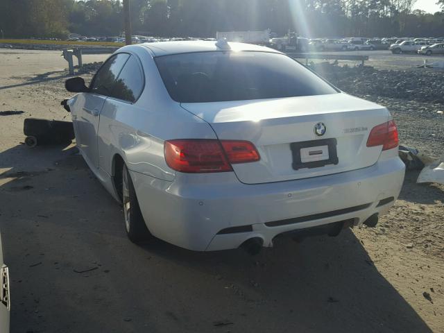 WBAKG1C58BE617487 - 2011 BMW 335 IS WHITE photo 3