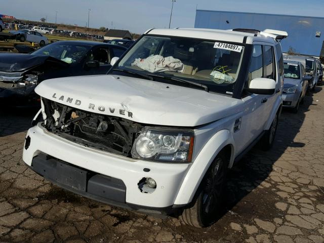 SALAG2D40CA602204 - 2012 LAND ROVER LR4 HSE WHITE photo 2