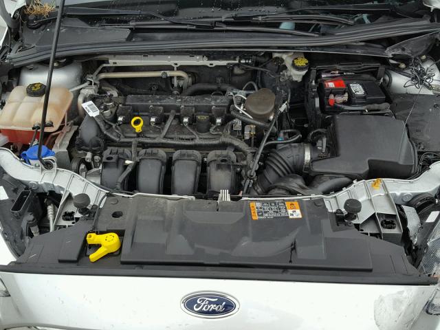 1FADP3E20FL382228 - 2015 FORD FOCUS S SILVER photo 7