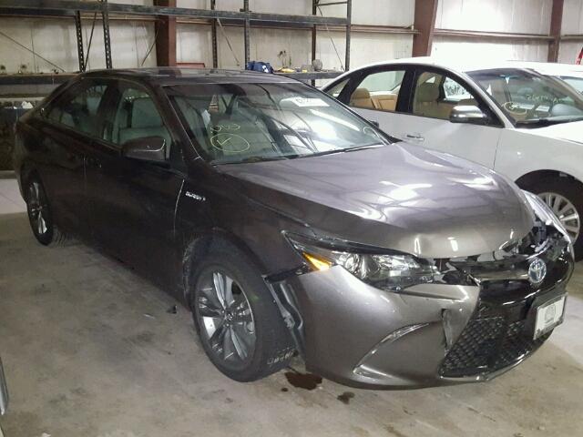 4T1BD1FKXFU153624 - 2015 TOYOTA CAMRY HYBR GRAY photo 1