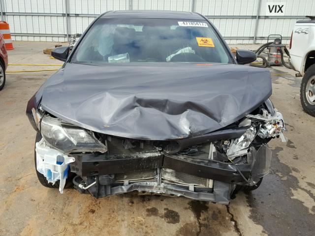 4T1BF1FK5CU115921 - 2012 TOYOTA CAMRY BASE GRAY photo 9