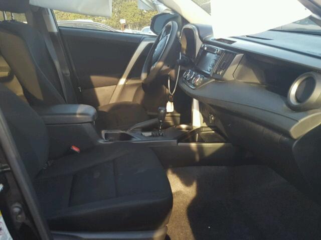 2T3ZFREV4FW161423 - 2015 TOYOTA RAV4 LE Qara foto 5