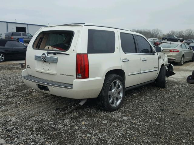 1GYUKEEJ4AR213079 - 2010 CADILLAC ESCALADE H WHITE photo 4