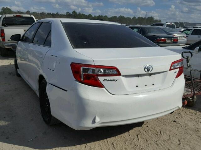 4T1BF1FK6DU214345 - 2013 TOYOTA CAMRY L WHITE photo 3