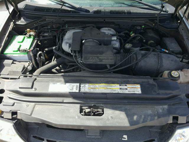 5LMEU27RX2LJ16147 - 2002 LINCOLN NAVIGATOR Złoty zdjęcie 7