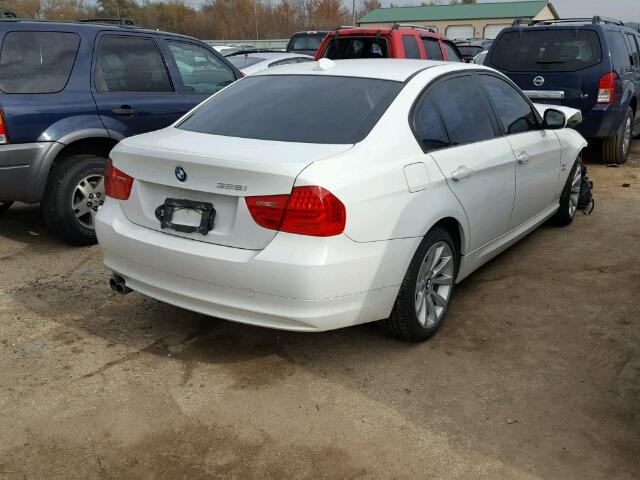 WBAPK5G53BNN81827 - 2011 BMW 328 XI SUL WHITE photo 4