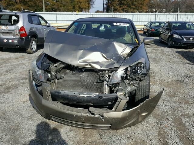 1HGCP2F33AA129806 - 2010 HONDA ACCORD LX GOLD photo 9