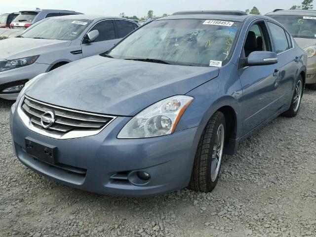 1N4BL2AP6AN519460 - 2010 NISSAN ALTIMA SR BLUE photo 2