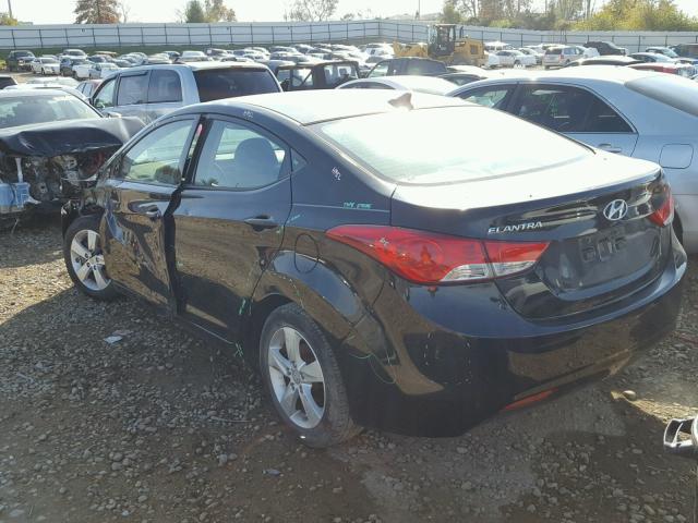 5NPDH4AE4DH431932 - 2013 HYUNDAI ELANTRA GL BLACK photo 3