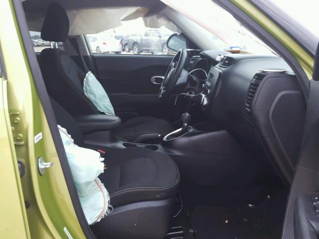 KNDJP3A51F7763477 - 2015 KIA SOUL + GREEN photo 5