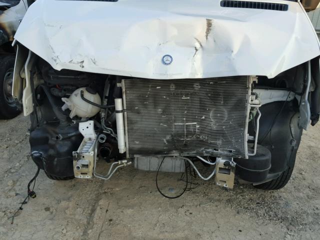 WD3PF1DC6FP169036 - 2015 MERCEDES-BENZ SPRINTER 3 WHITE photo 9