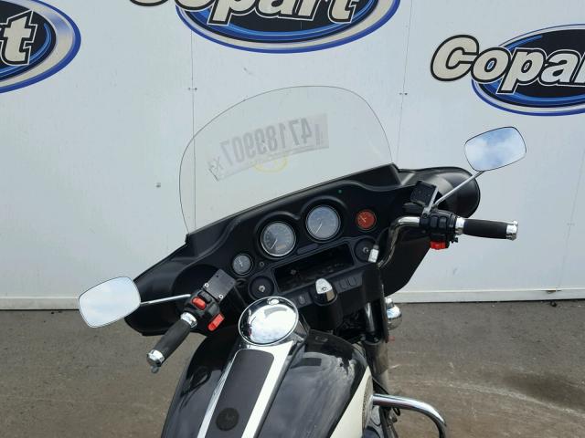 1HD1FMM34CB634966 - 2012 HARLEY-DAVIDSON FLHTP POLI 黑色 照片 5