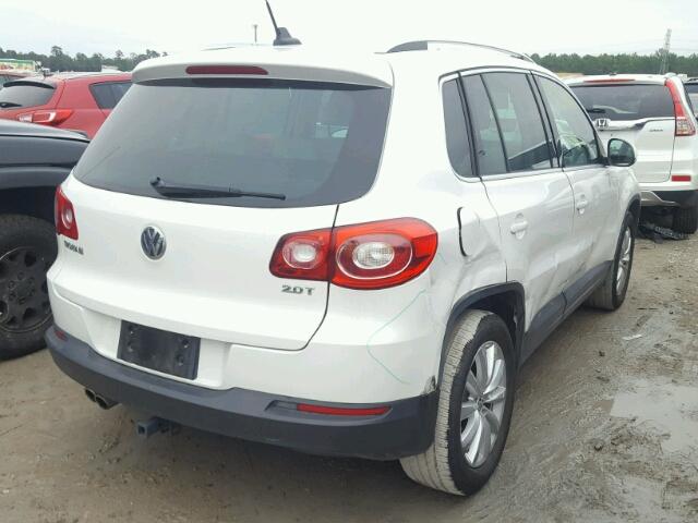 WVGAV7AX0BW517479 - 2011 VOLKSWAGEN TIGUAN S WHITE photo 4