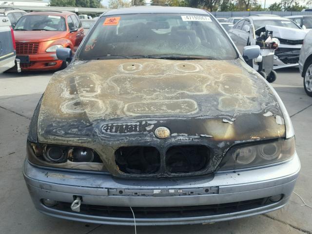 WBADT43432GY44037 - 2002 BMW 525 I AUTO BLUE photo 9