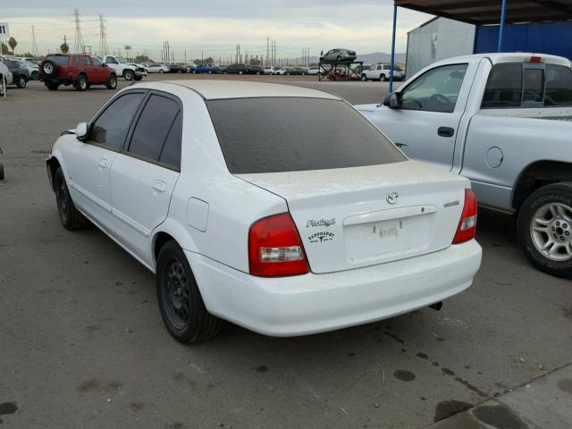 JM1BJ225721589295 - 2002 MAZDA PROTEGE DX WHITE photo 3