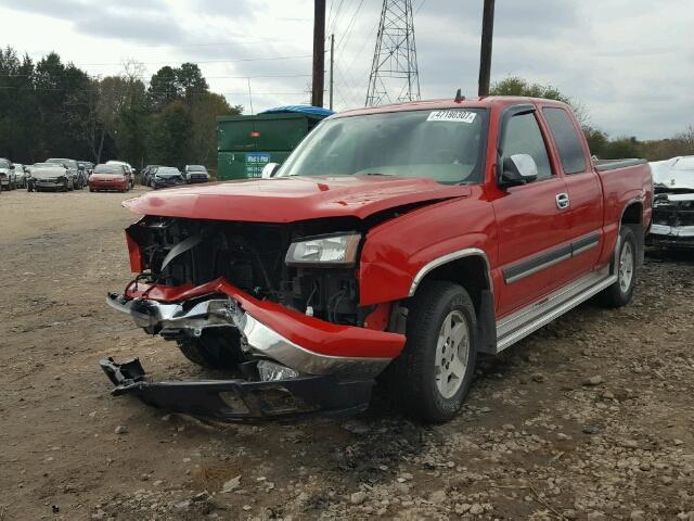 1GCEC19T86Z149051 - 2006 CHEVROLET SILVERADO RED photo 2