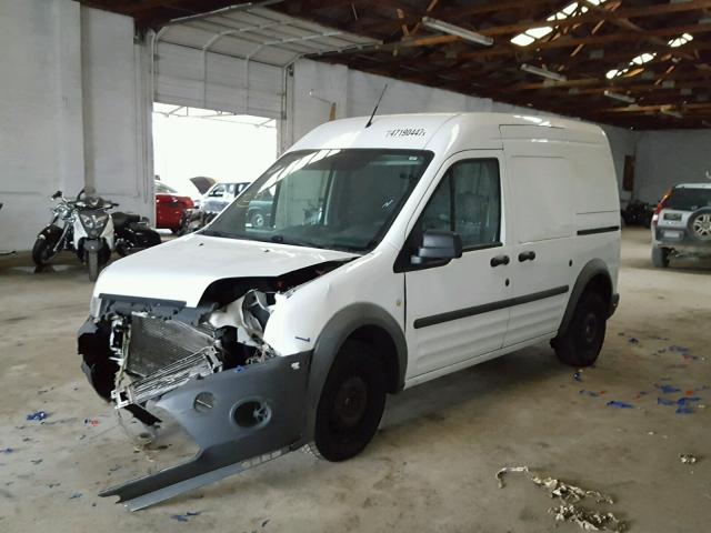 NM0LS7ANXDT132386 - 2013 FORD TRANSIT CO WHITE photo 2