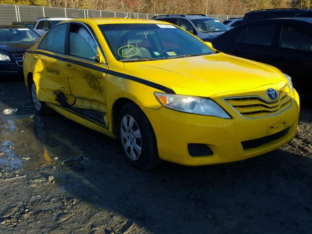 4T1BF3EK7BU135941 - 2011 TOYOTA CAMRY BASE YELLOW photo 1