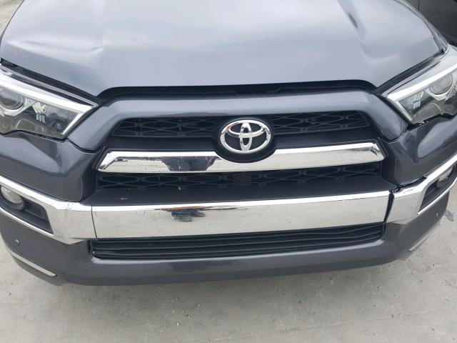 JTEBU5JR8J5502617 - 2018 TOYOTA 4RUNNER SR Szary zdjęcie 9