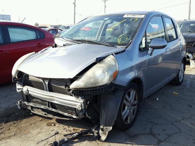 JHMGD38697S067545 - 2007 HONDA FIT S GRAY photo 2