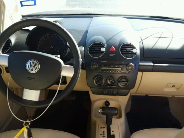 3VWPW31C58M523916 - 2008 VOLKSWAGEN NEW BEETLE 黑色 照片 9