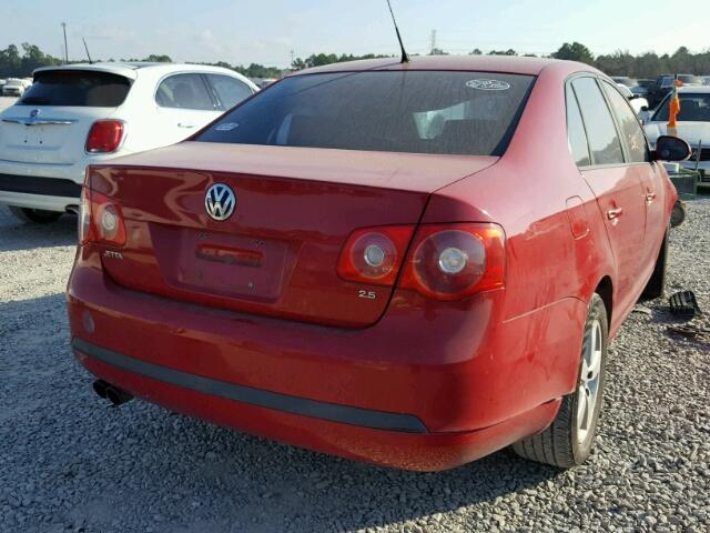 3VWPF71K87M084448 - 2007 VOLKSWAGEN JETTA 2.5 RED photo 4