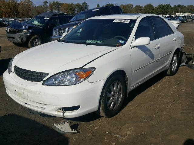 4T1BE32K54U314747 - 2004 TOYOTA CAMRY LE WHITE photo 2
