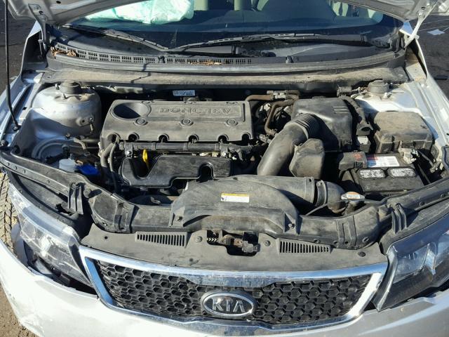 KNAFU4A20C5483547 - 2012 KIA FORTE EX SILVER photo 7